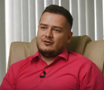 Денис Селиванов